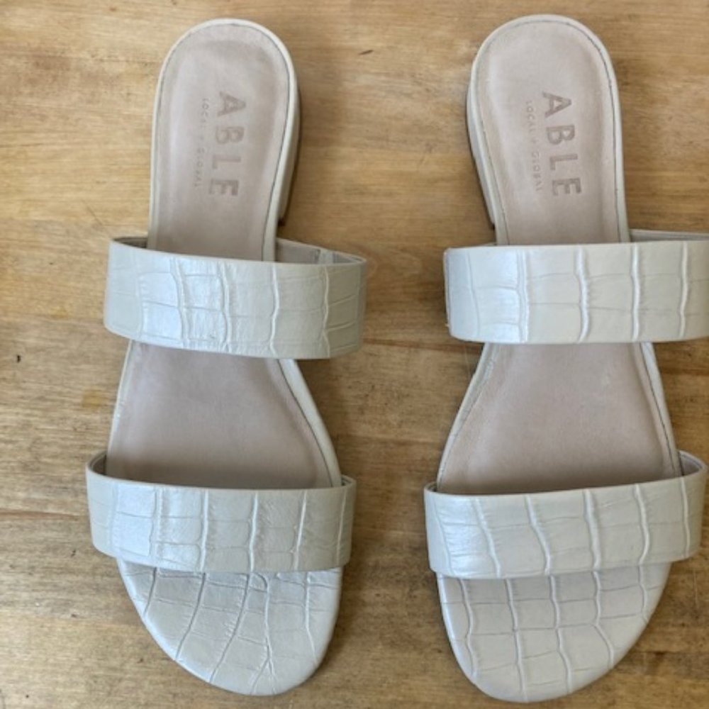 Able Camila Leather Sandal - Bone Croc